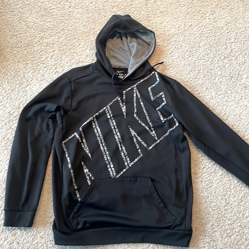 Nike Therma-Fit Hoodie size Large